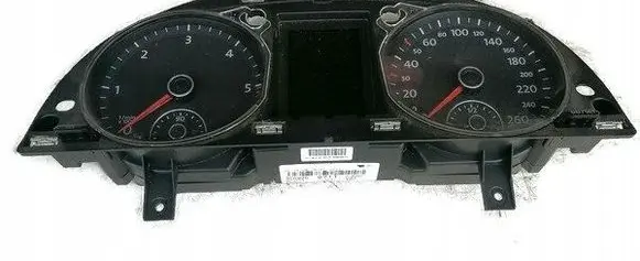 Volkswagen PASSAT B6 Speedometer (instrument cluster) 3C0920871T
