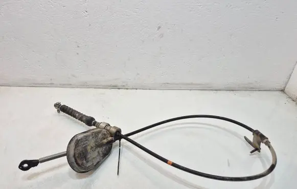 Nissan Rogue Gear shift cable linkage 349355HA1A