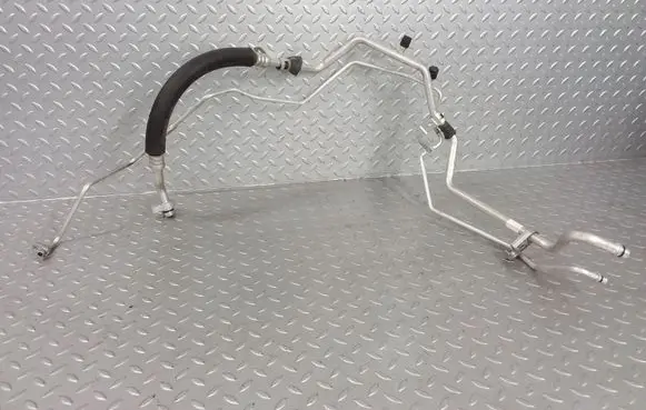Nissan Note (E12) Air conditioning (A/C) pipe/hose 924809KB0A 922401HK0A