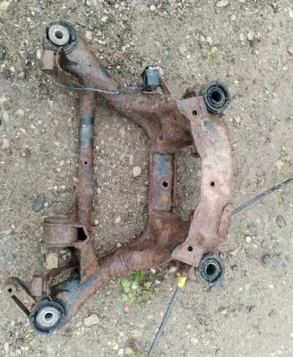 BMW 3 E46 Rear subframe 33316770787