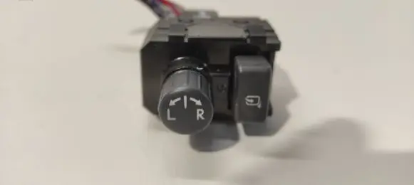 Subaru Outback Wing mirror switch 83061AJ000