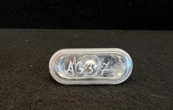 Volkswagen PASSAT B5.5 Front fender indicator light