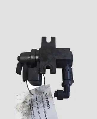 BMW 1 E81 E87 Turbo solenoid valve 70206301
