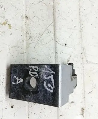 BMW 5 E60 E61 Front door lower hinge NOCODE