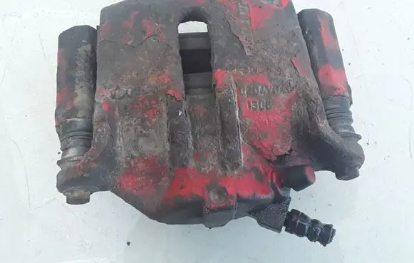 Renault Megane II Front brake caliper