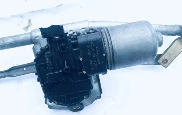 Citroen C5 Wiper motor 0390241700
