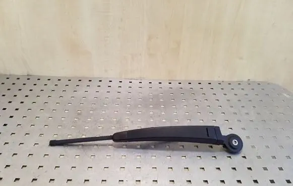 Volkswagen Touareg I Rear wiper blade arm 7L6955707