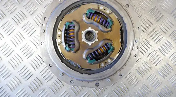 Toyota Prius (XW50) Clutch pressure plate 3127047070