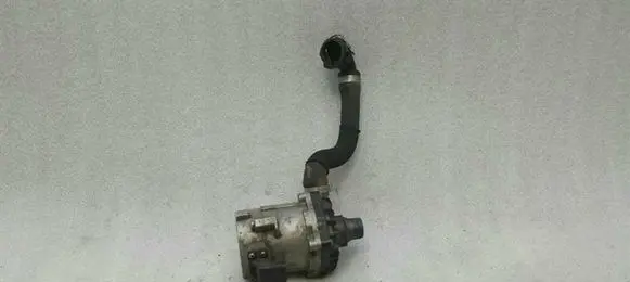 BMW 5 GT F07 Electric auxiliary coolant/water pump 7566335