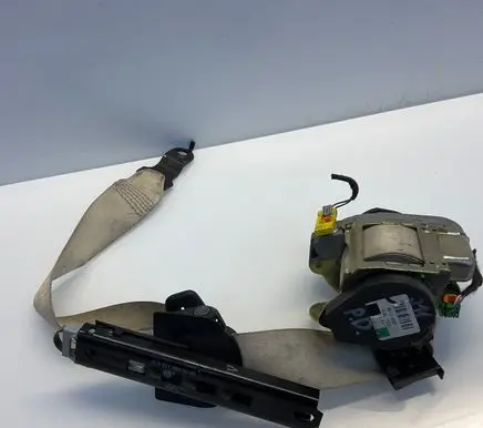 Mercedes-Benz E W211 Front seatbelt 2118600285 040418 A2118600285