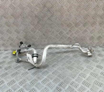 Maserati Ghibli Air conditioning (A/C) pipe/hose 670033591