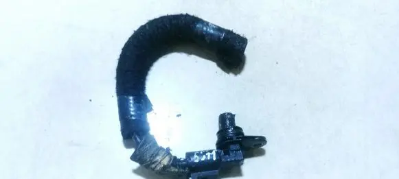 Audi A2 Crankshaft position sensor 036907601b