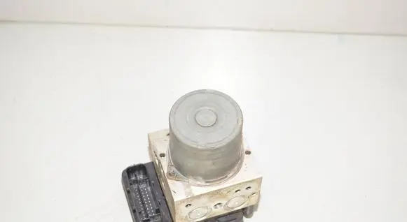 BMW X5 F15 ABS Pump 6870759 34516884732 6884732