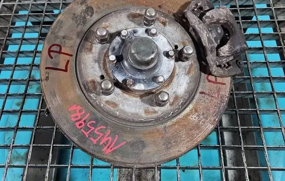 Suzuki Grand Vitara I Front wheel hub spindle knuckle IMPRK1455981