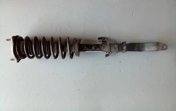 Mercedes-Benz GLC C253 Front shock absorber with coil spring A2533202466
