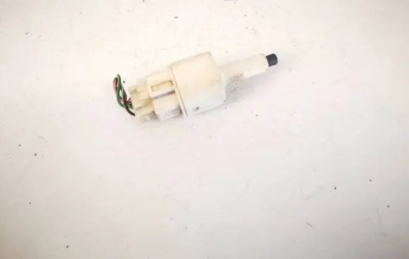 Toyota Avensis T250 Brake pedal sensor switch