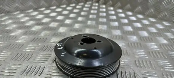 Porsche Cayenne (92A) Water pump pulley 06E121031C