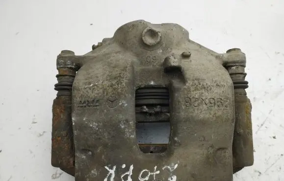 Mercedes-Benz C W204 Front brake caliper