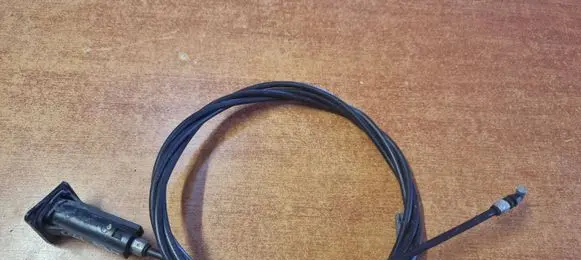 Hyundai i20 (PB PBT) Fuel cap flap release cable 