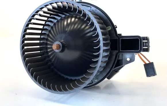 Skoda Kamiq Heater fan/blower 2Q1820021A