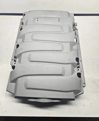 Chevrolet Camaro Engine cover (trim) 243576845 12657934
