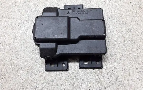 Mercedes-Benz E W212 Battery relay fuse A0005406050