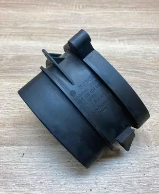 BMW 5 E39 Mass air flow meter 7787076 0928400468 Used