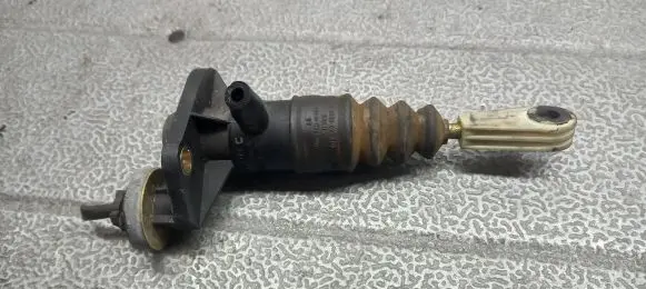 Audi A4 S4 B5 8D Clutch master cylinder