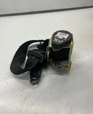 Mercedes-Benz E W211 Front seatbelt 561014701 A2118600185