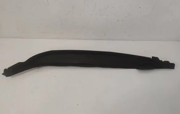 Fender end trim