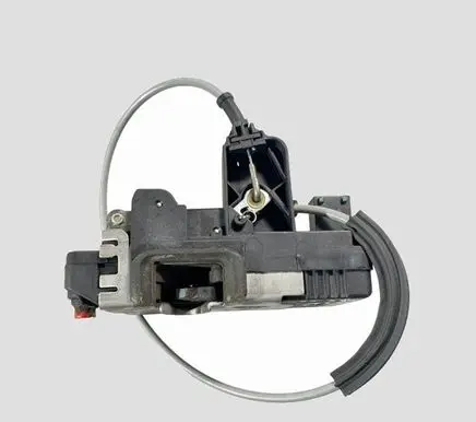 Opel Meriva A Rear door lock 13154794