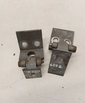 Front door hinge set