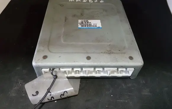 Mazda 3 I Engine control unit/module L33518881H