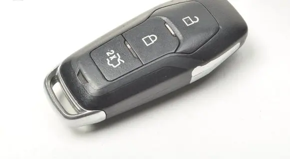 Ford Mondeo MK V Ignition key/card DS7T15K601DD