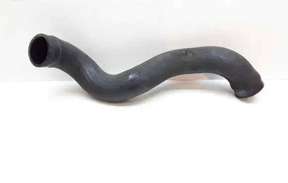 Volvo XC90 Intercooler hose/pipe 30645935