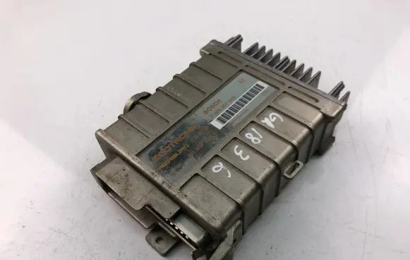 Volkswagen Golf II Other control units/modules 811907383C