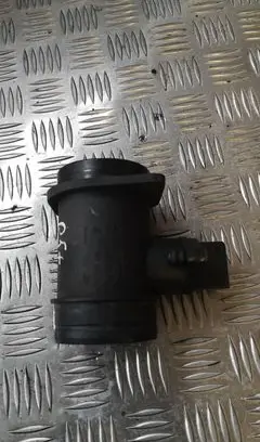 Volkswagen PASSAT B5.5 Mass air flow meter 0281002216