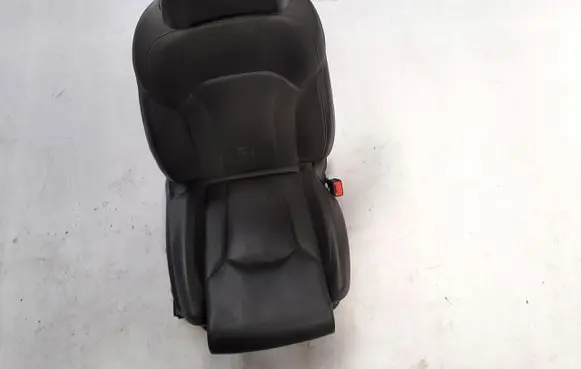 Audi Q7 4M Front passenger seat 