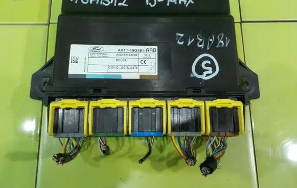 Ford B-MAX Central body control module AV1T19G481AAB 18AB12