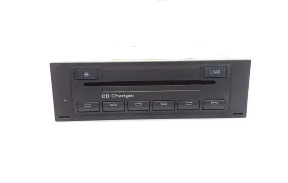 Audi A4 S4 B7 8E 8H CD/DVD changer 8E0035111D