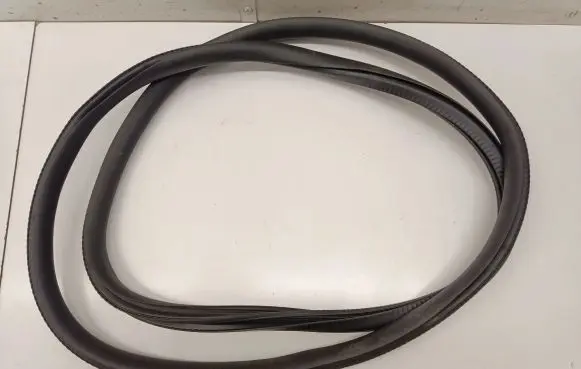 Mercedes-Benz CLA C118 X118 Front door rubber seal
