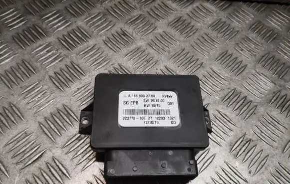 Mercedes-Benz SLK R172 Rear brake EMF control unit/module 1669002700 A1669002700