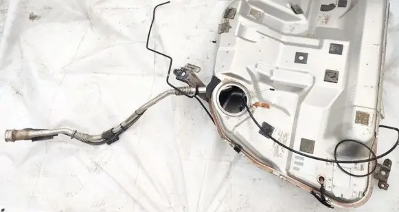 Volvo S60 Fuel tank 