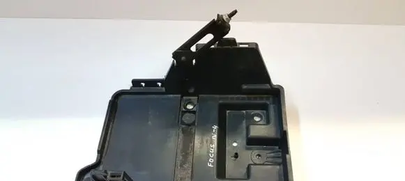 Ford Focus Battery tray JX6B10723AA