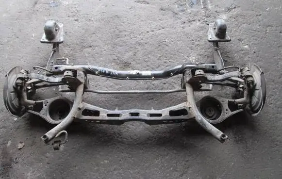 Volkswagen Golf VI Rear axle beam 1K0505315BM