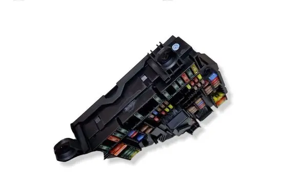 BMW 5 F10 F11 Fuse module 9252813 02436762 31703345F