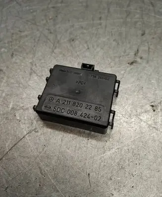Mercedes-Benz E W211 Rain sensor A2118202285 5DC00842402