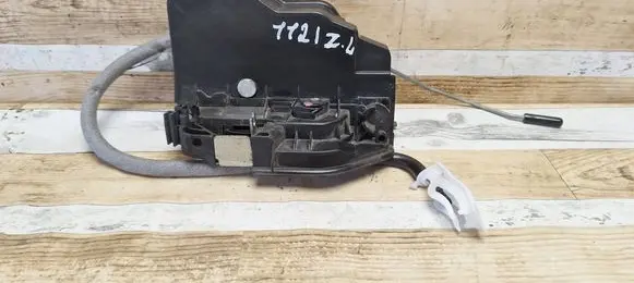 BMW 1 E81 E87 Rear door lock 7167075