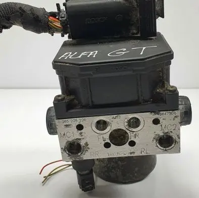 Alfa Romeo GT ABS Pump 0265225226