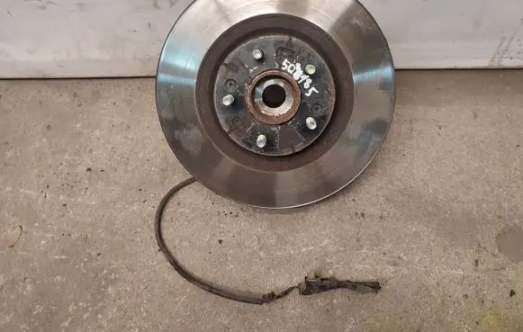 KIA Sorento Front wheel hub